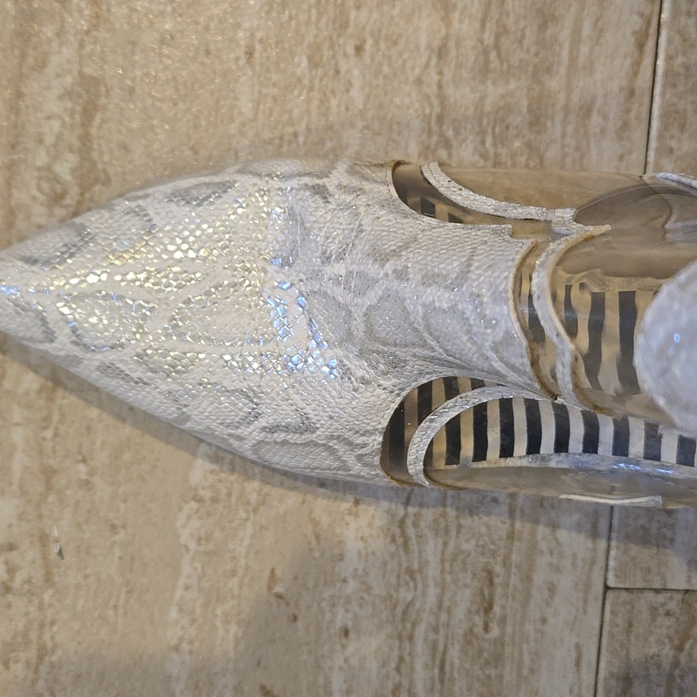 Betsey Johnson Unique Luna Snakeskin Star-Patterned Mid-Calf Western Boots - Picture 13 of 16